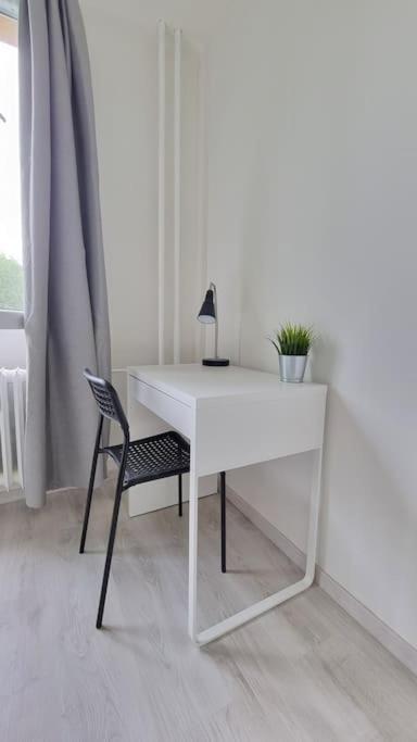 Finnem Rentals Varnsdorfska Praga Exterior foto